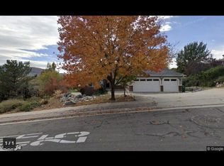 1013 W River Walk Dr, Riverton, UT 84065
