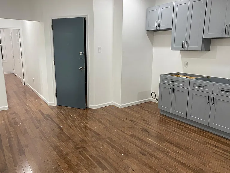37 Logan Ave #1 — Photo 5