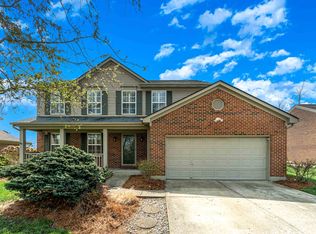 2723 Coachlight Ln, Burlington, KY 41005