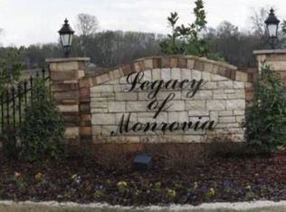 140 Shadow Pointe Cir, Huntsville, AL 35806