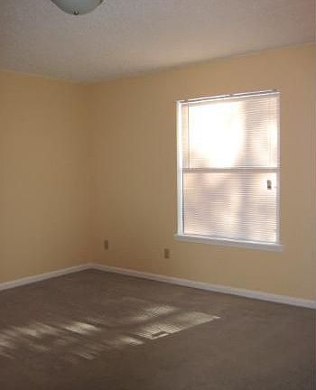 5th image of 12612 Stockwood Ln