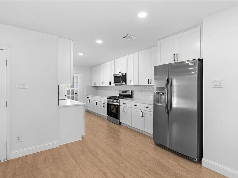1952 Rambling Ridge Ln — Photo 3