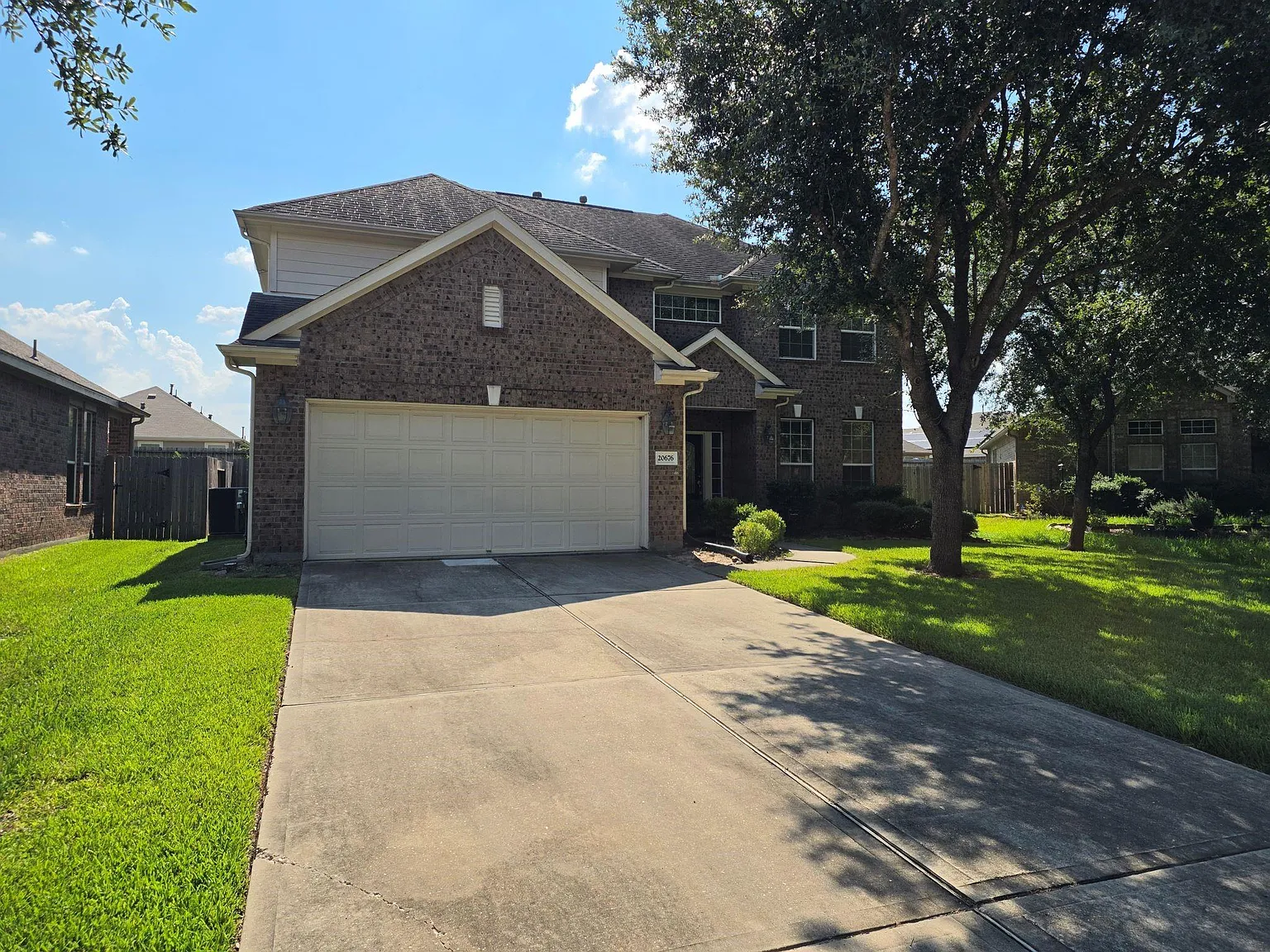 4 bed, 2.5 bath, 2743 sqft, $2,750 — Photo 3