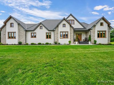 8845 Belfield Rd, Crystal Lake, IL, 60014