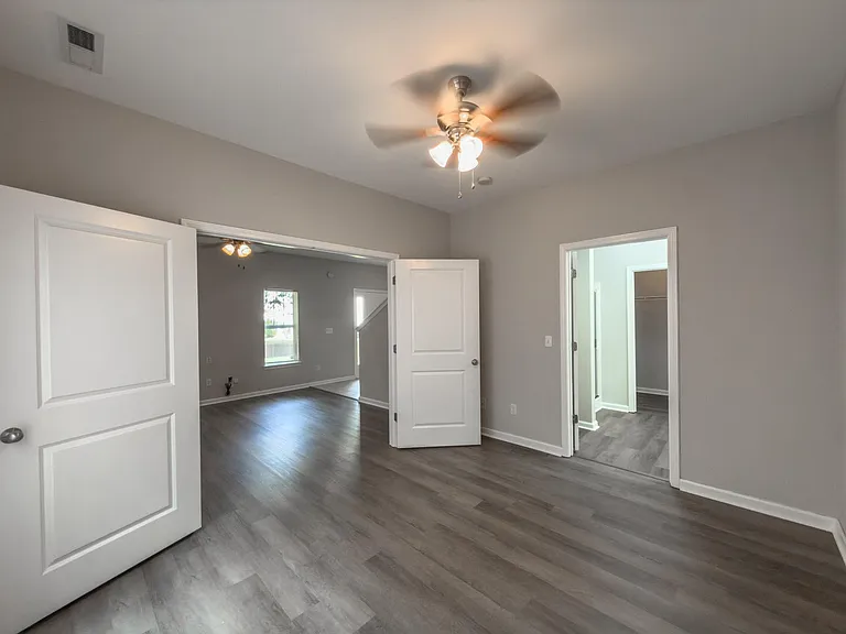 251 Grand Oaks Dr — Photo 9