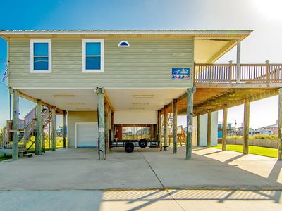 126 Dee Ln, Grand Isle, LA, 70358