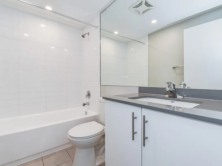 200 Shakespeare Dr — Photo 10