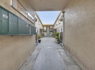 8118 S Western Ave #10, Los Angeles, CA 90047