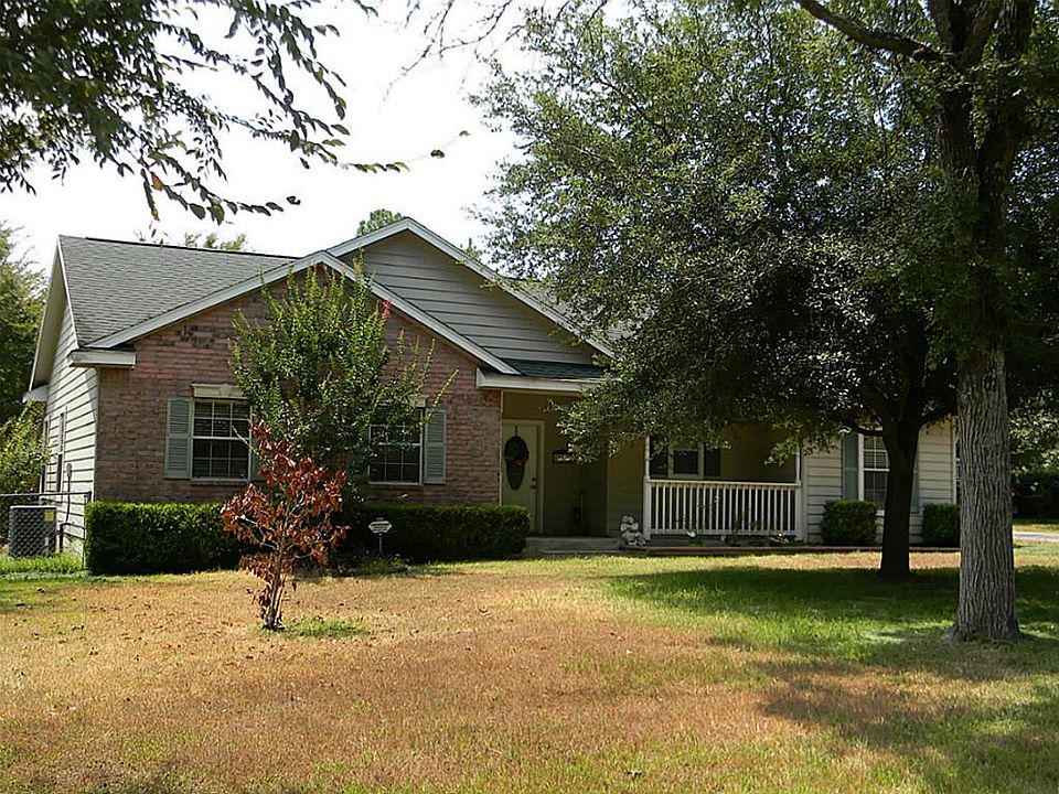 1st image of 12643 Woodcreek Dr