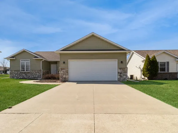 313 Hartford Dr, Ames, IA 50014