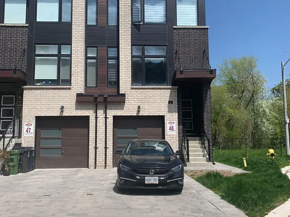 8 Creekbank Rd #1, Toronto, ON M6L 1C9