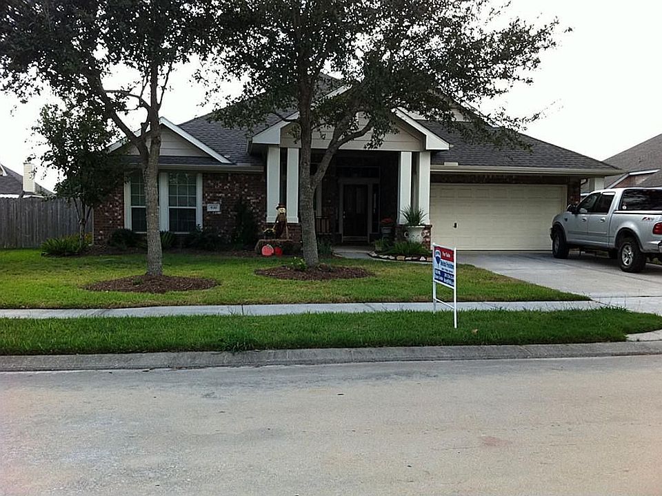 1st image of 930 Mystic Village Ln