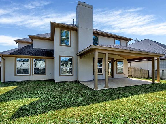 4th image of 1612 Garden Lakes Dr