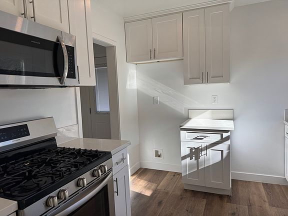 4th image of 67 El Medio St