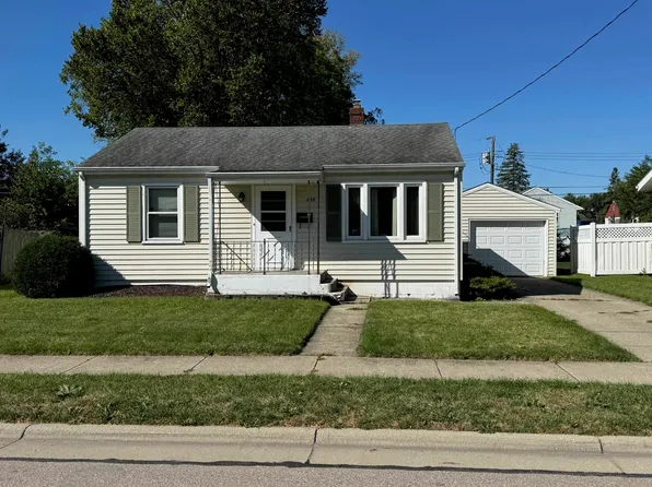 439 N Walnut St, Janesville, WI 53548