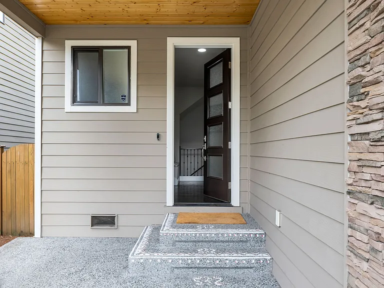 20513 Richmond Rd — Photo 4