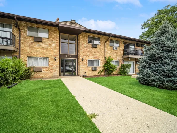838 E Old Willow Rd APT 104, Prospect Heights, IL 60070
