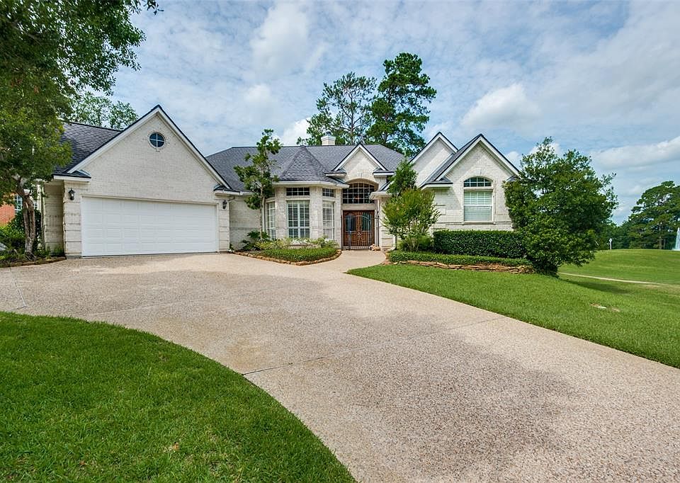 1st image of 1125 April Waters Dr N