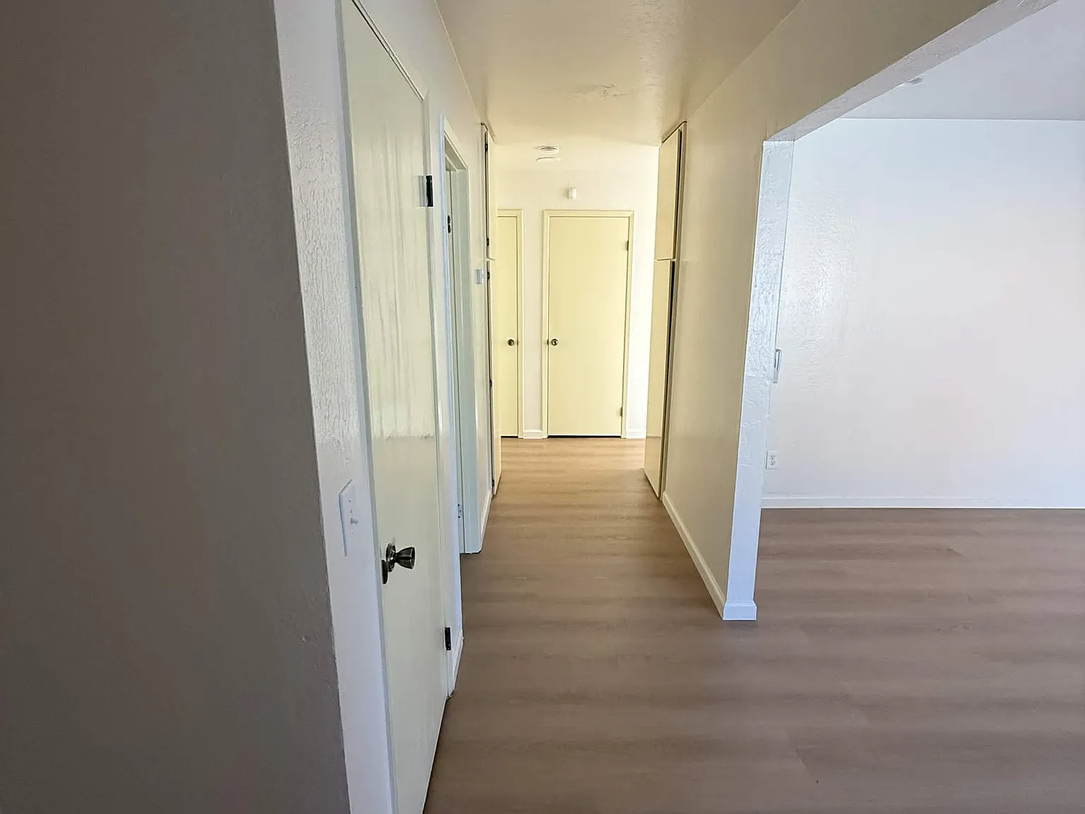2 bed, 1175 sqft, $3,200 — Photo 3