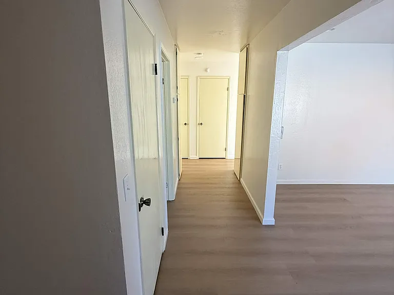 4561 Heyer Ave — Photo 3