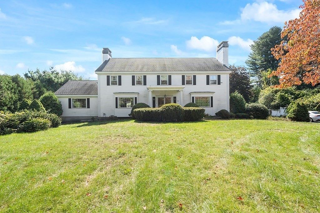 110 Main St, Southborough, MA 01772 Zillow