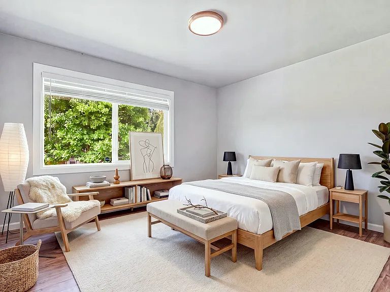 1536 Index Ave NE — Photo 10