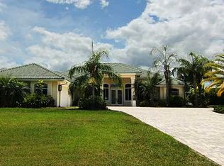 4982 SW Lake Grove Cir, Palm City, FL 34990