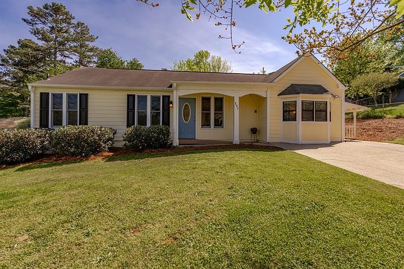 1st image of 307 Knollwood Ln
