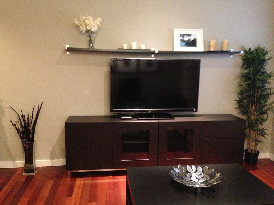 2nd image of 2909 Glenwood Dr