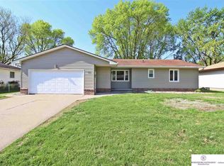 1051 W Dakota St, Fremont, NE 68025