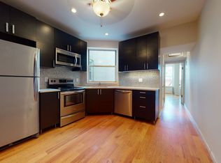 57 Newell St APT 3R, Brooklyn, NY 11222