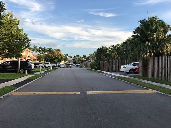 5th image of 3540 NW 121st Ave