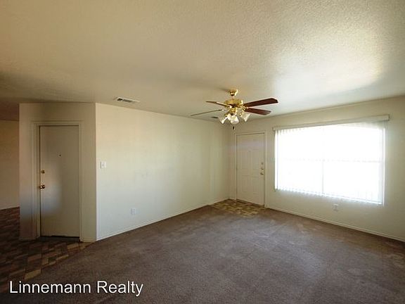 3rd image of 5108 Lauren Lea Dr APT A
