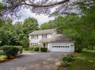 23 Pinewood Hollow Rd, Queensbury, NY 12804