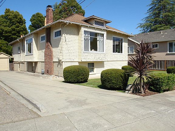 3rd image of 716 Farringdon Ln