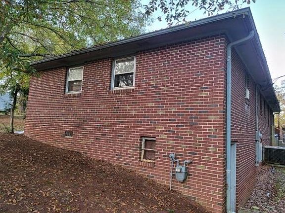 5th image of 2801 Leftwich Ln