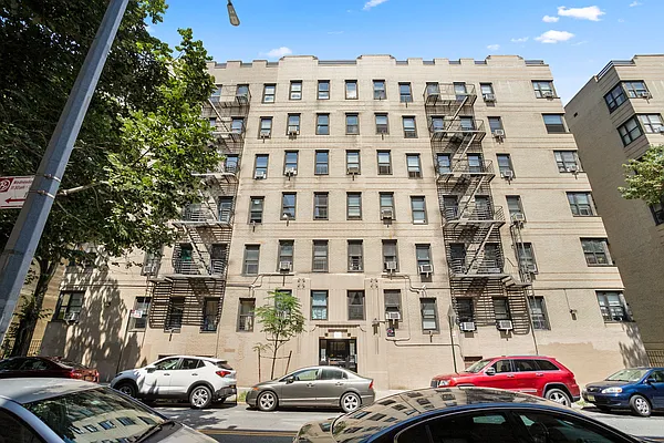 Rented by Compass | media 11