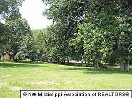 2nd image of 5375 Horn Lake Rd