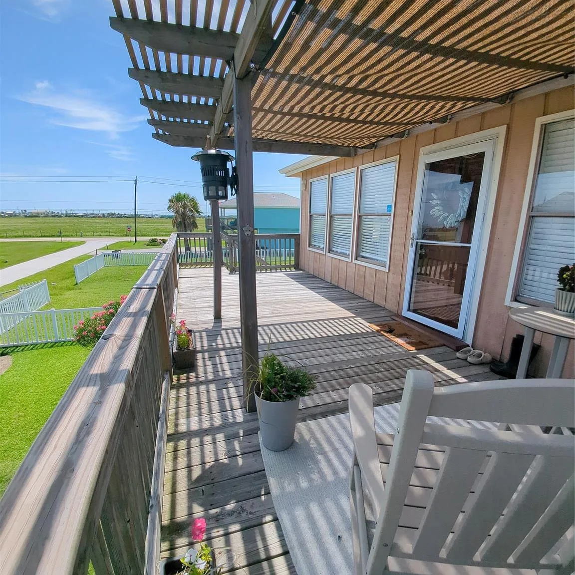 2 bed, 2.0 bath, 875 sqft, $2,450 — Photo 4