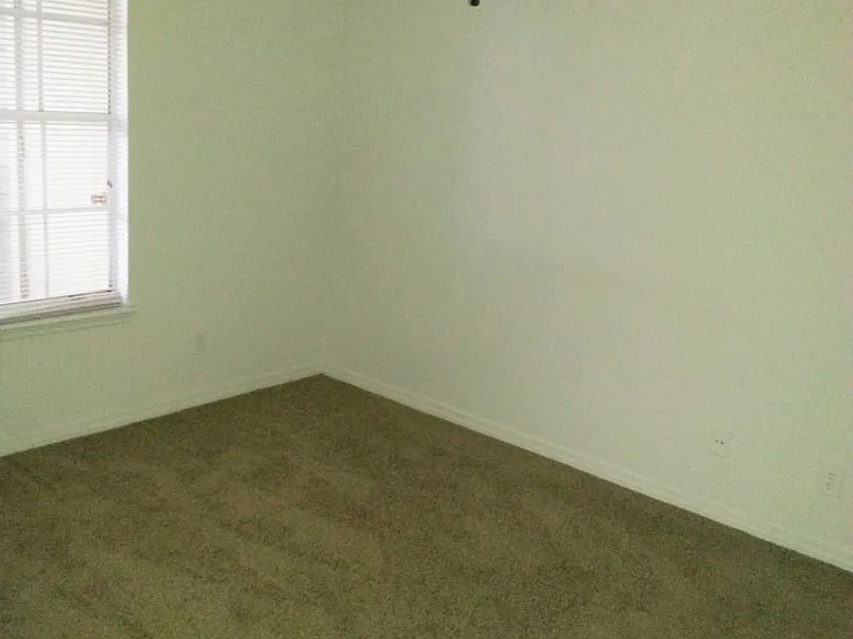 6028 Westgate Dr #202 — Photo 5