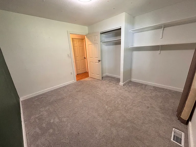17735 Gerilyn Ct — Photo 8