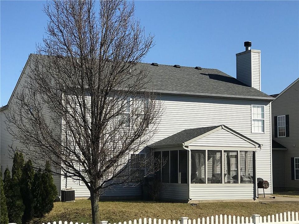 2nd image of 8107 S Lodge Ln