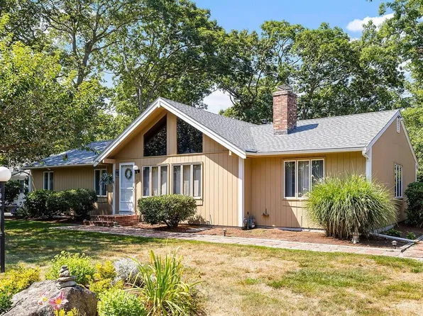 55 Birch Lane, North Falmouth, MA 02556