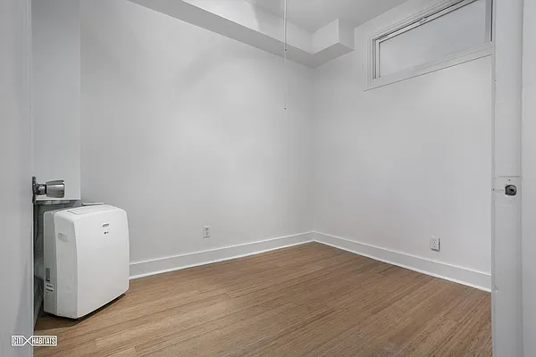 Rented by Citi Habitats | media 32