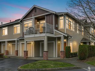 517 241st Ln SE UNIT W4, Sammamish, WA