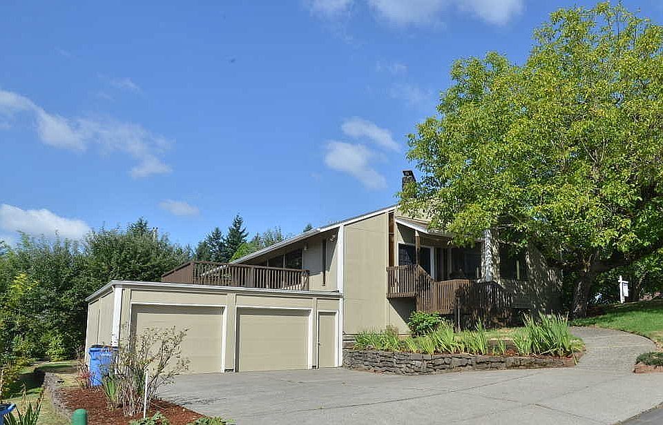1st image of 3413 NE 59th St