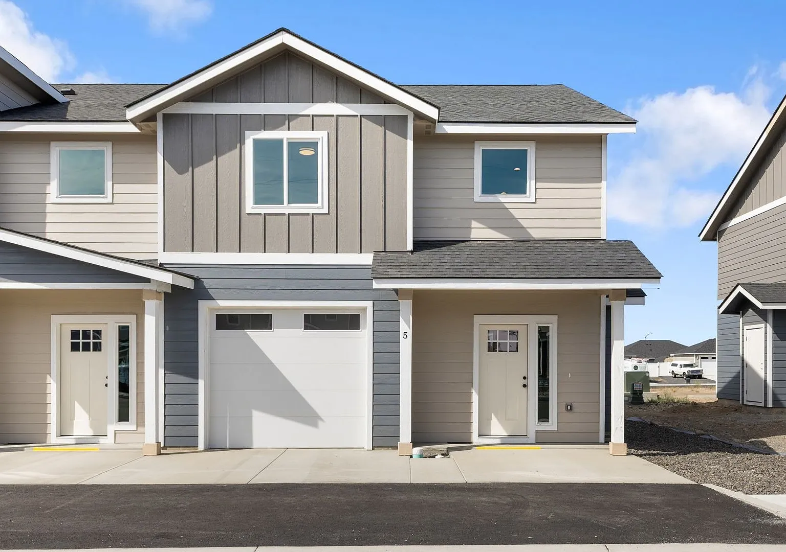 Legacy Townhomes — Photo 1