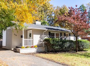 713 Lochridge Rd, Charlotte, NC 28209