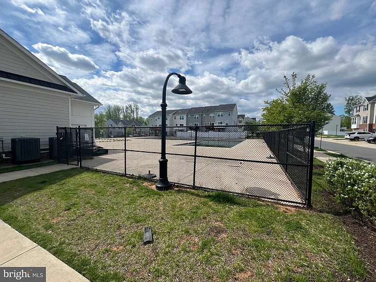 526 River Rd — Photo 51
