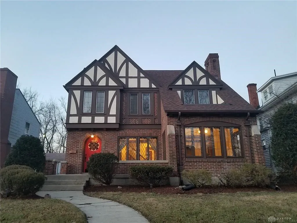 305 Otterbein Ave photo 1